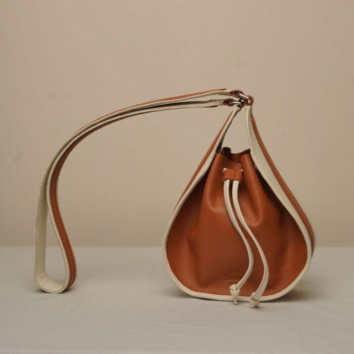 Curl Batua Sling - Cream & Tan
