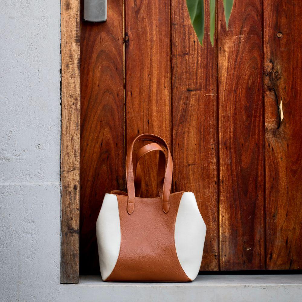 Swish Tote Bag - Cream & Tan