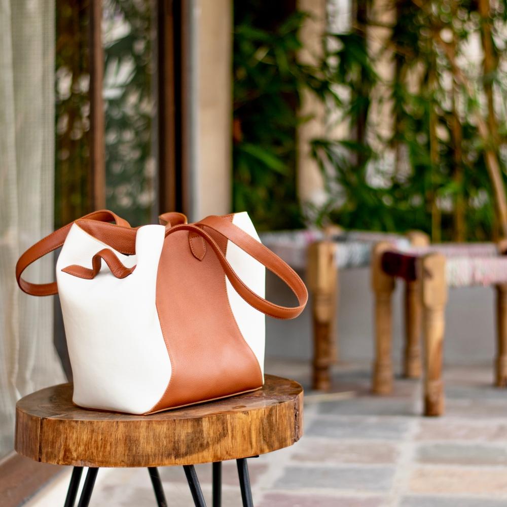 Swish Tote Bag - Cream & Tan