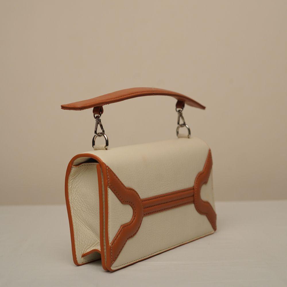Wavelet Clutch - Cream & Tan