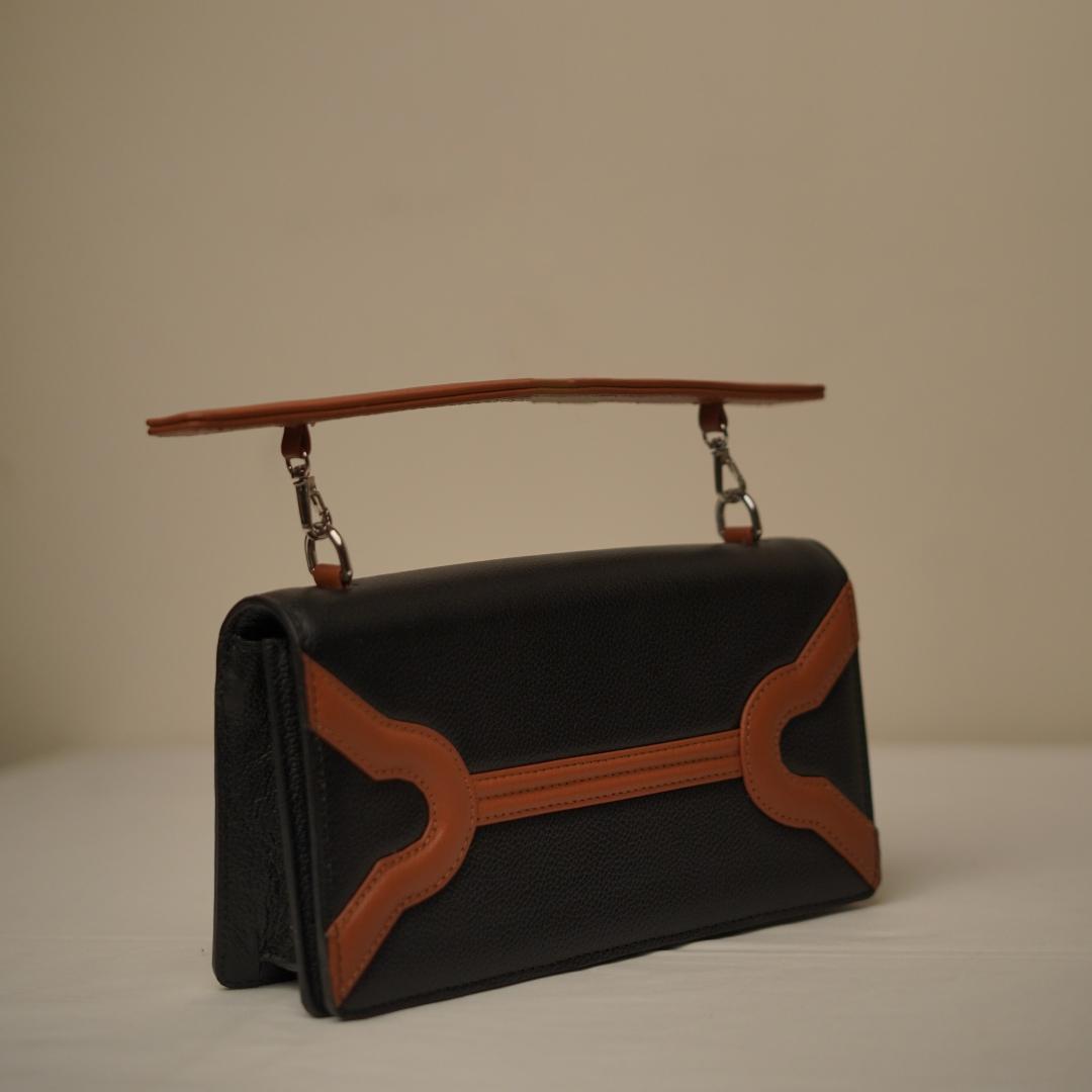 Wavelet Clutch - Black & Tan